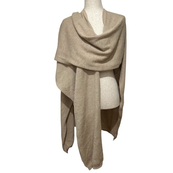 Alpaca Hand Knit Tan Wrap from Anita Arzé - One Size - Picture 2 of 8